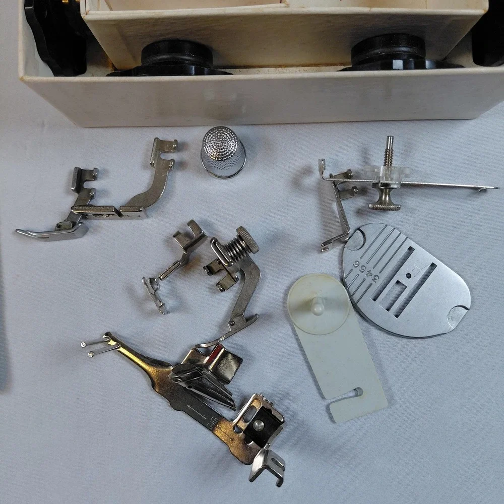 Vintage Singer 603 Sewing Machine Attachments Special Discs Instruction Manual